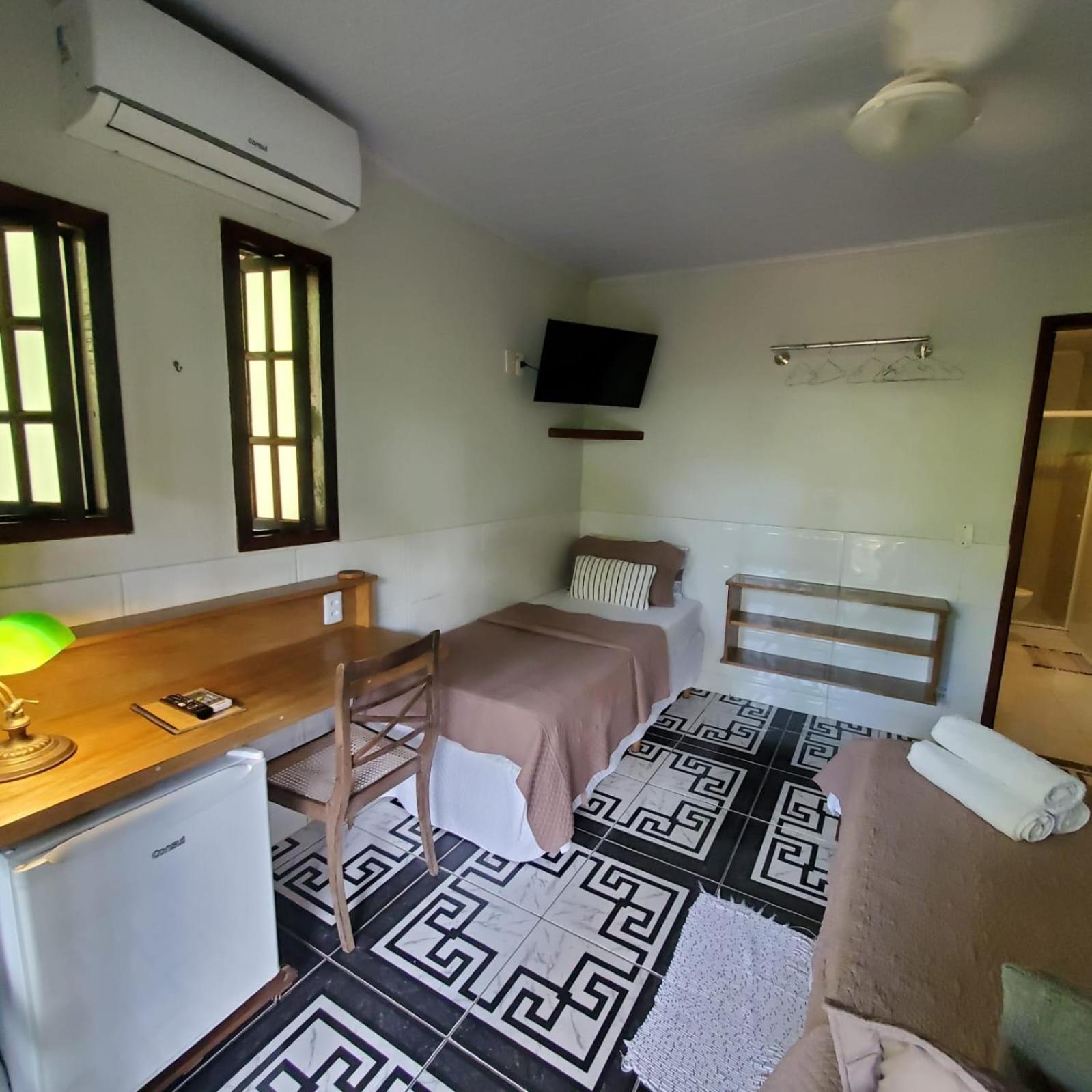 Casa Arariba - Ilha Grande - Abraão Esterno foto